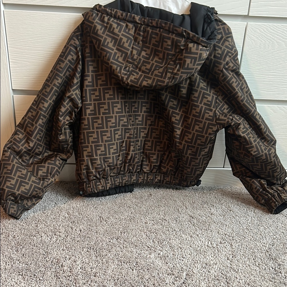 Fendi Reversable FF Logo Print Jacket - Picture 7 of 7
